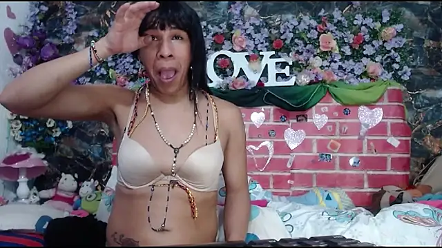 DesireDirtyTS   online show from April 6, 4:46 am