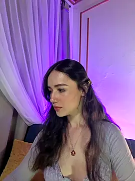 Kate Amaretto  online show from February 6, 9:07 pm