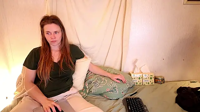 xxpixeyxx online show from April 2, 12:02 pm