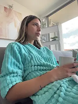 Ameellie online show from February 26, 4:50 pm