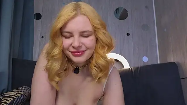 Day-off online show from May 12, 9:06 am