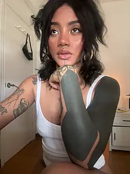 Ziba diamon online show from April 13, 12:50 pm