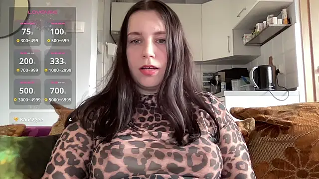 Teylor Love online show from March 17, 1:26 pm