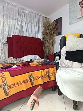 evelin hott online show from May 30, 6:44 am