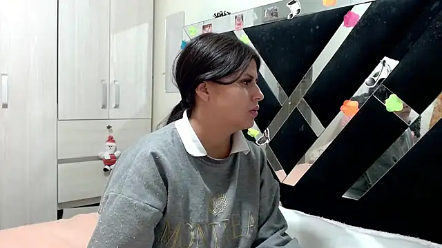 katery wok11 online show from July 25, 3:24 am