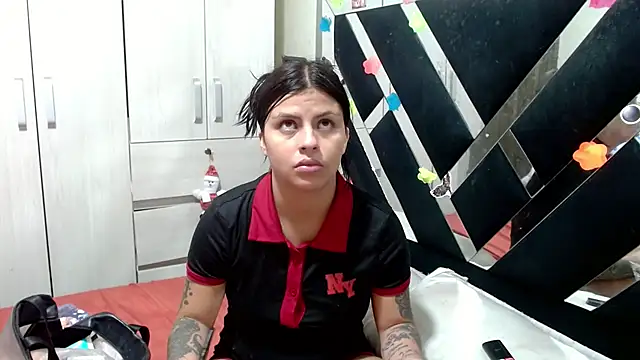 katery wok11 online show from May 15, 1:54 am