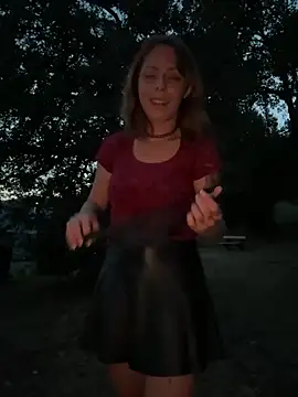 Mia Railey online show from July 18, 7:38 pm