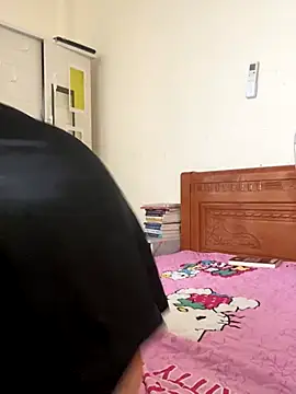 Ruby bear online show from November 24, 4:14 am