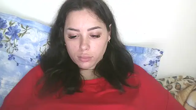 LovelyJulliette online show from July 9, 4:31 pm