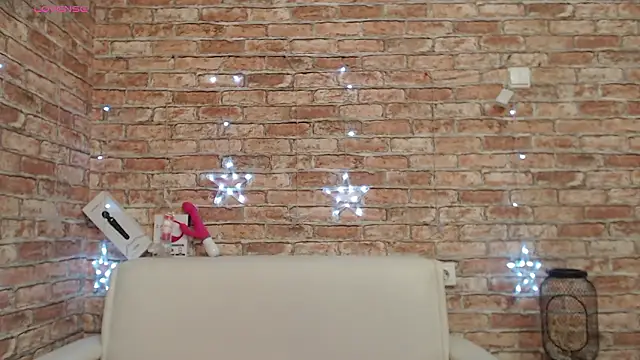 Amelia Kiss  online show from February 24, 12:54 am