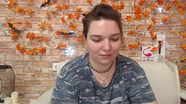 Amelia Kiss  online show from October 31, 12:45 am