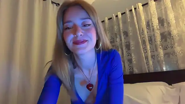 SirenaBelle online show from March 12, 10:34 pm