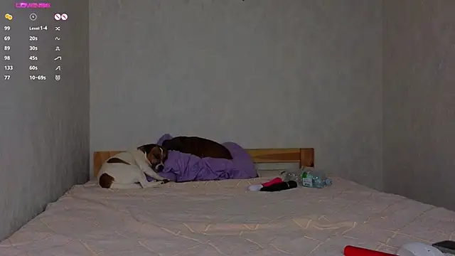 Snapshot of helen_frogg chatting on September 25, 8:06 pm helen frogg online show from September 25, 8:06 pm