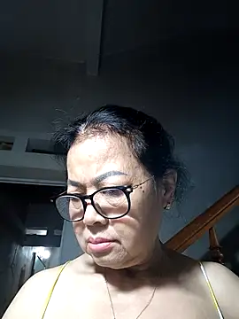 Hotestlove online show from April 21, 2:26 am