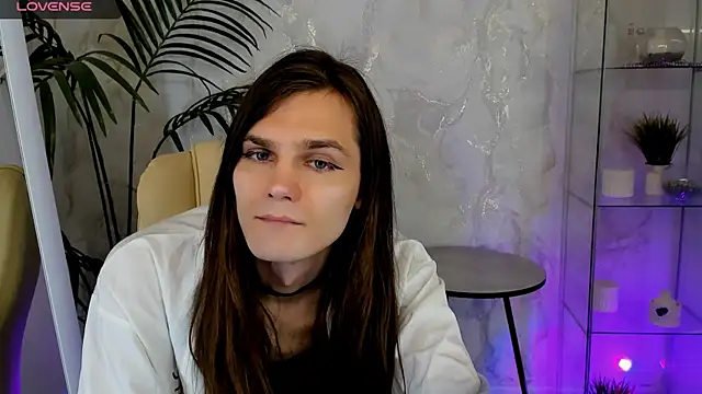 Will Will  online show from March 6, 9:43 pm