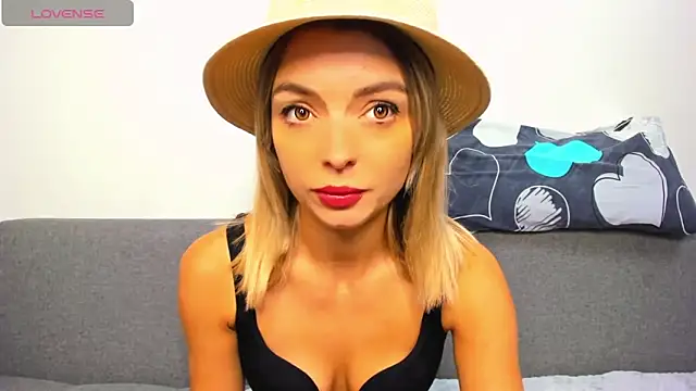  ellen meow  online show from October 21, 10:14 pm