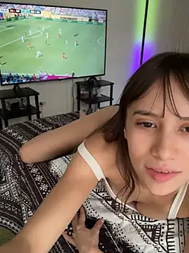 reaLISStic online show from July 19, 8:33 pm