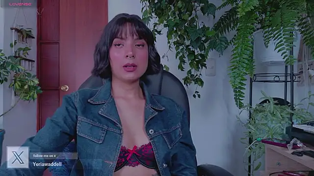 Yeriawaddell  online show from March 3, 9:32 pm