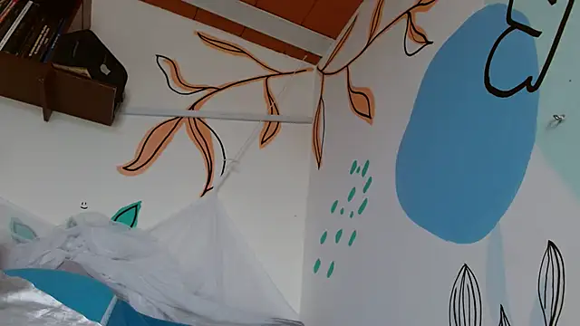 lupita84 online show from December 20, 6:12 pm