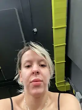 LikaCat online show from February 7, 3:32 am