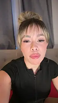 Alison Diaz17 online show from February 12, 11:17 pm