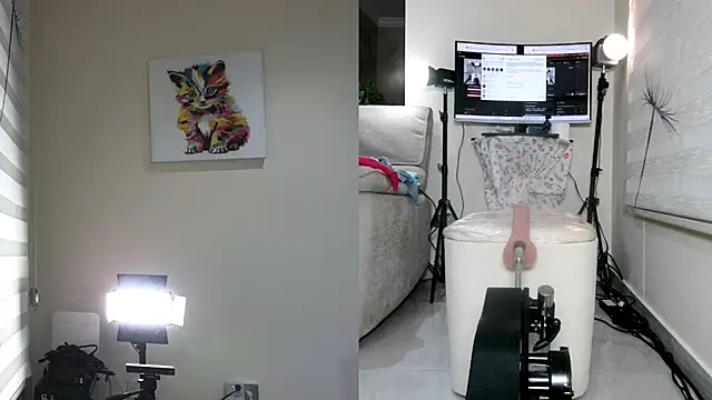 Alondra fetish online show from September 21, 6:45 am