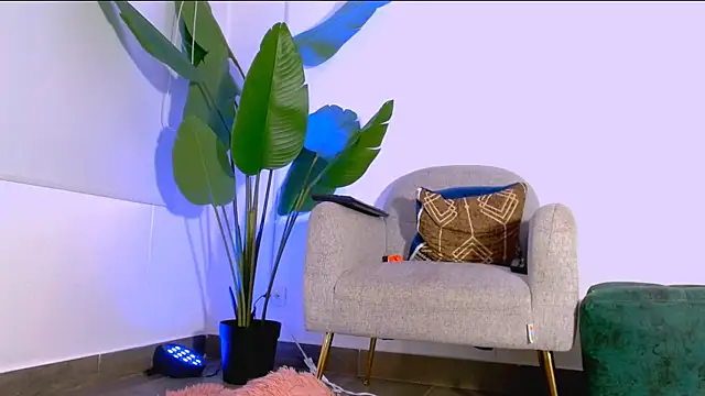 Sara ow online show from June 2, 7:26 pm