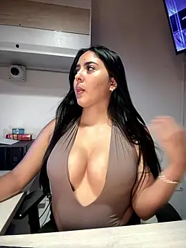 Sofia Collins- online show from January 15, 1:44 am