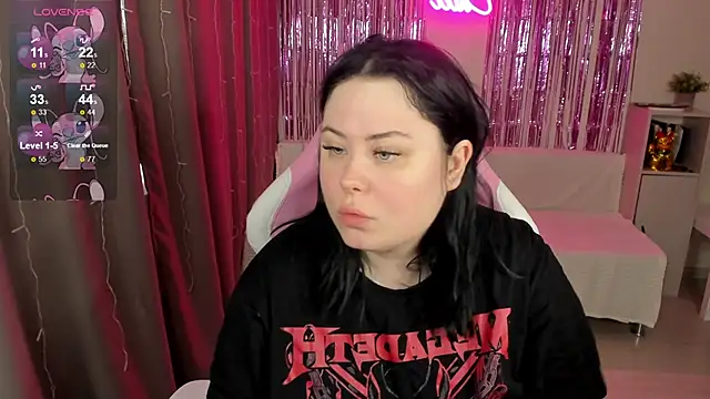 Akemi BBW online show from April 21, 4:08 am