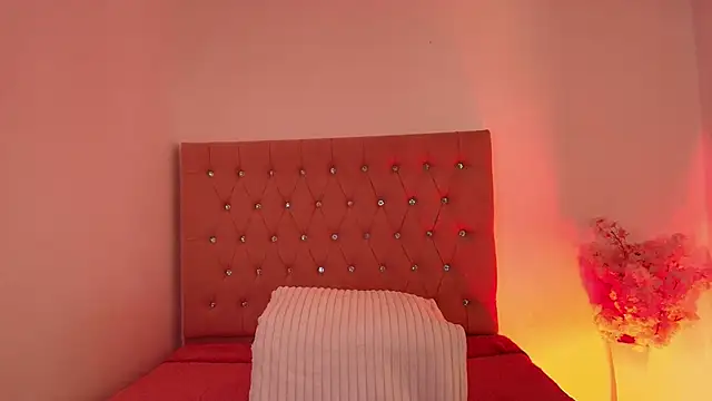 Katy Van online show from November 23, 9:16 pm