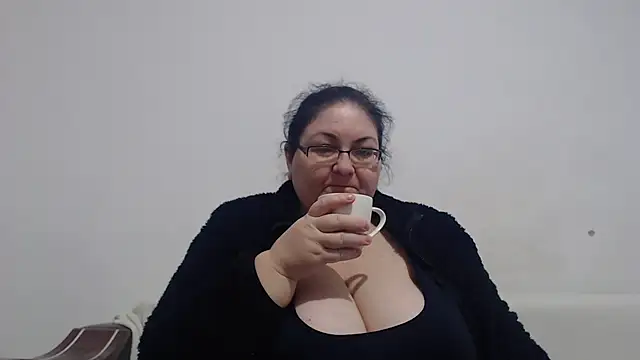 Nykyxo online show from April 29, 1:03 pm
