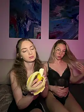 EvieEvans online show from March 21, 5:51 pm