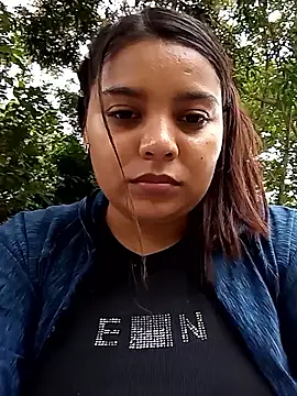 stefanie010 online show from May 3, 2:31 pm