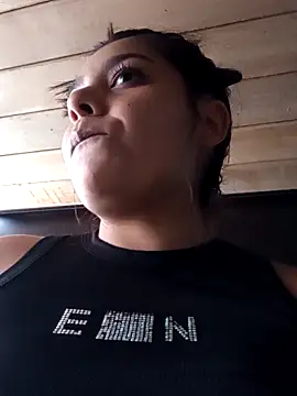 stefanie010 online show from October 4, 7:51 pm