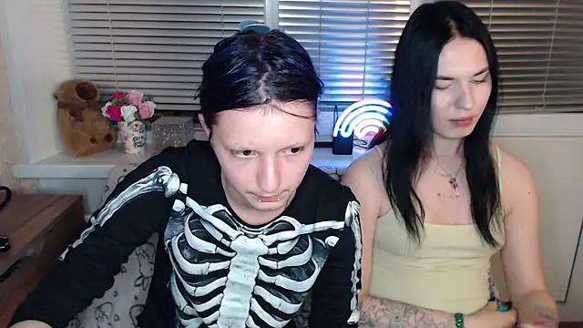 Snapshot of sky9669 chatting on September 24, 4:06 pm sky9669 online show from September 24, 4:06 pm