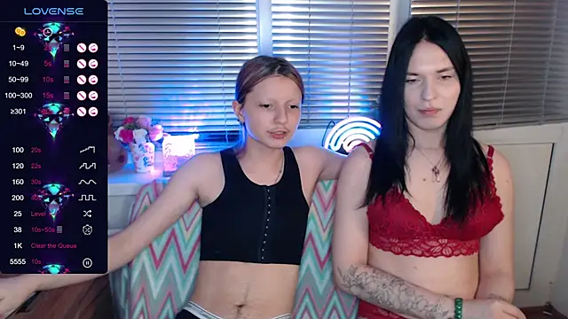 Snapshot of sky9669 chatting on September 18, 4:05 pm sky9669 online show from September 18, 4:05 pm