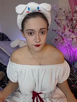 NaomiShimizu online show from November 15, 9:05 pm