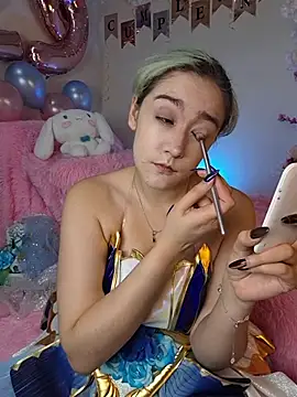 NaomiShimizu online show from November 7, 9:20 pm