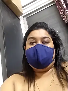 indianlisa5 online show from November 26, 8:43 pm