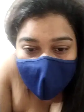 indianlisa5 online show from June 13, 9:45 pm