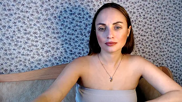 Tinadream20 online show from June 12, 9:50 am