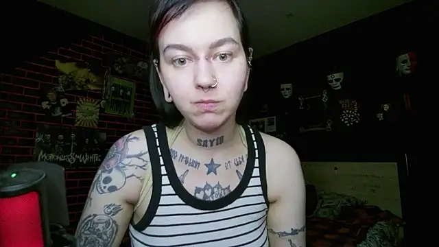 MoorderxDoll online show from March 18, 10:26 pm