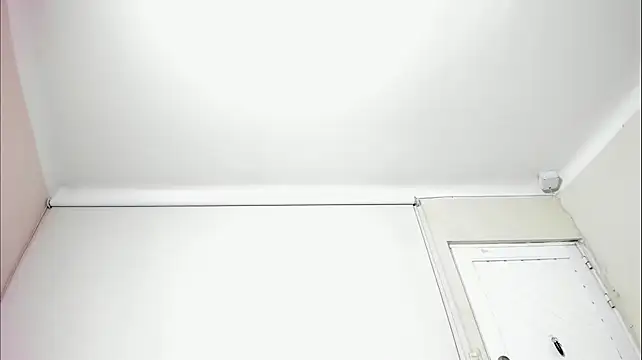AliciaMiilf online show from May 13, 11:54 pm