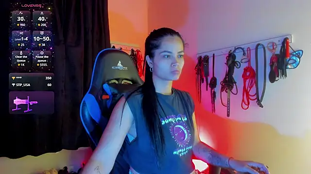 scarlet-kennedy98 online show from December 17, 1:55 am