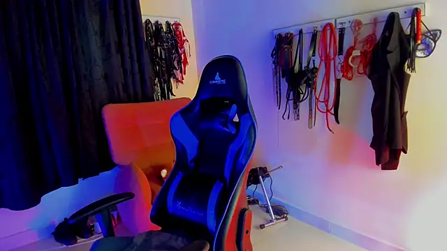 scarlet-kennedy98 online show from September 12, 9:22 pm