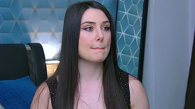 KassieWeins online show from February 22, 7:15 pm