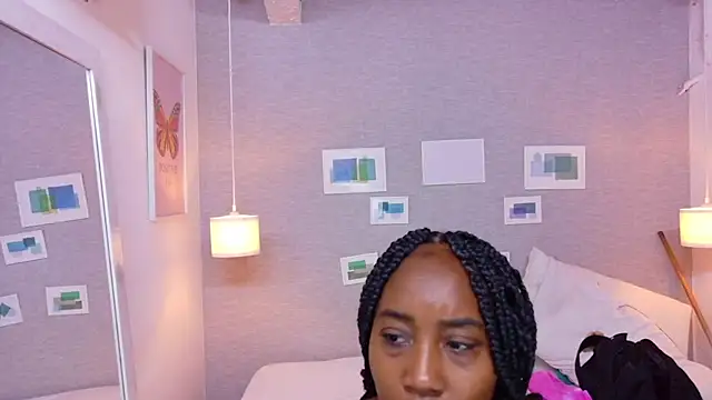 Snapshot of kiara_evanss chatting on September 15, 2:36 pm kiara evanss online show from September 15, 2:36 pm