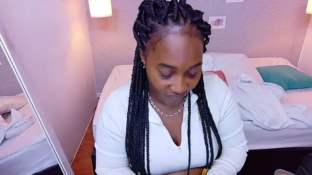 Snapshot of kiara_evanss chatting on September 24, 3:16 am kiara evanss online show from September 24, 3:16 am