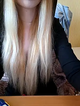 Elza kom online show from October 24, 7:04 am