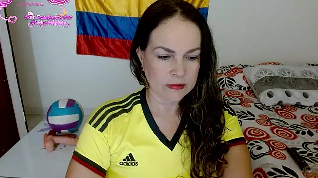 Daniella Fellers online show from June 13, 3:48 am